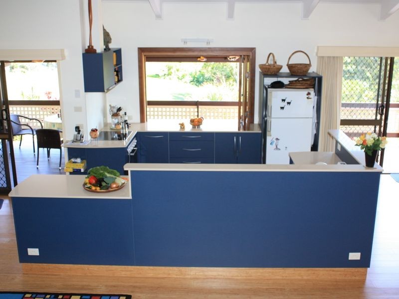 8 Tongarra Drive, Ocean Shores NSW 2483