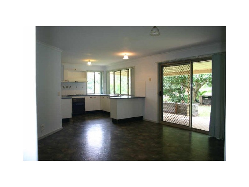 4 KURINGAI WAY, Ocean Shores NSW 2483