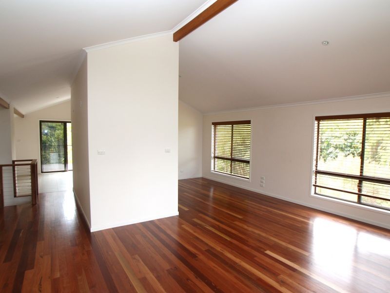 14 Walgooan Way, Ocean Shores NSW 2483