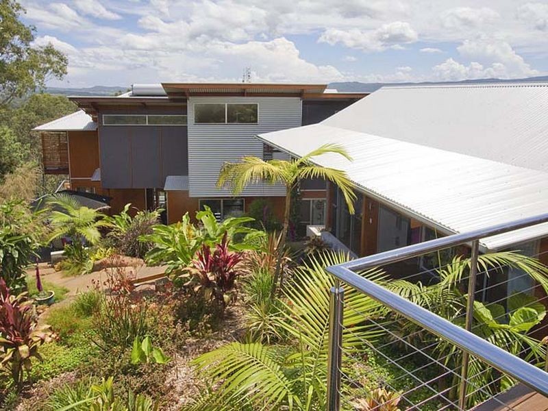 8 Weeronga Way, Ocean Shores NSW 2483