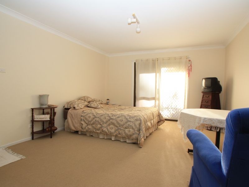 22 Natan Court, Ocean Shores NSW 2483
