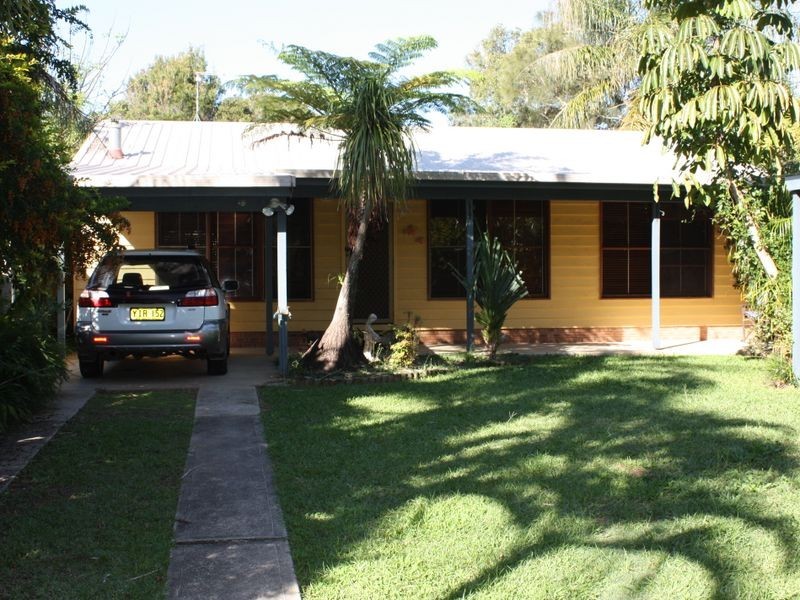 22 Gloria Street, South Golden Beach NSW 2483