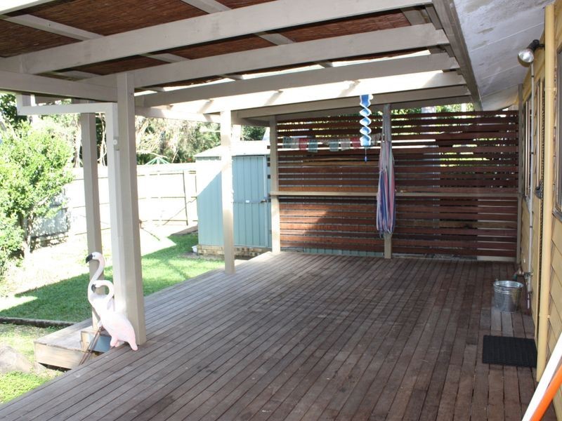 22 Gloria Street, South Golden Beach NSW 2483