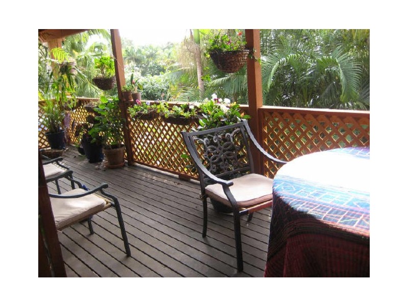 16 ROBIN STREET, South Golden Beach NSW 2483