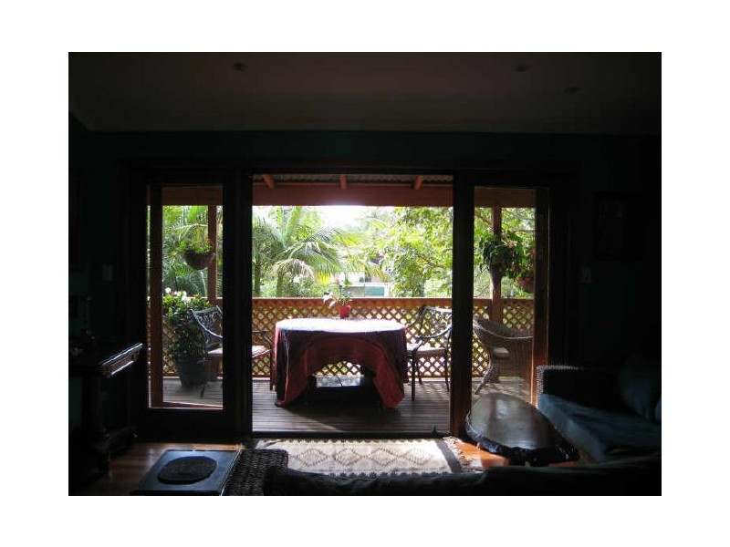 16 ROBIN STREET, South Golden Beach NSW 2483