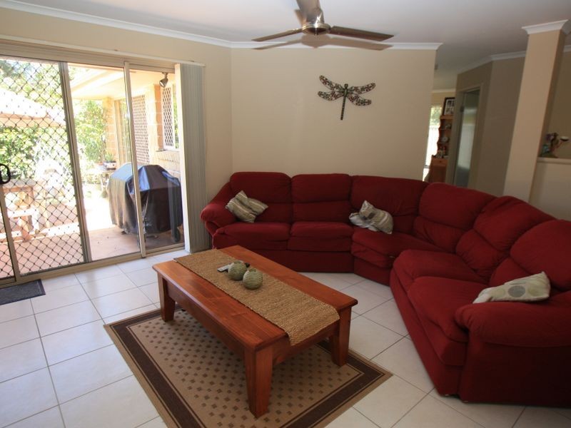 21 B Balemo Drive, Ocean Shores NSW 2483