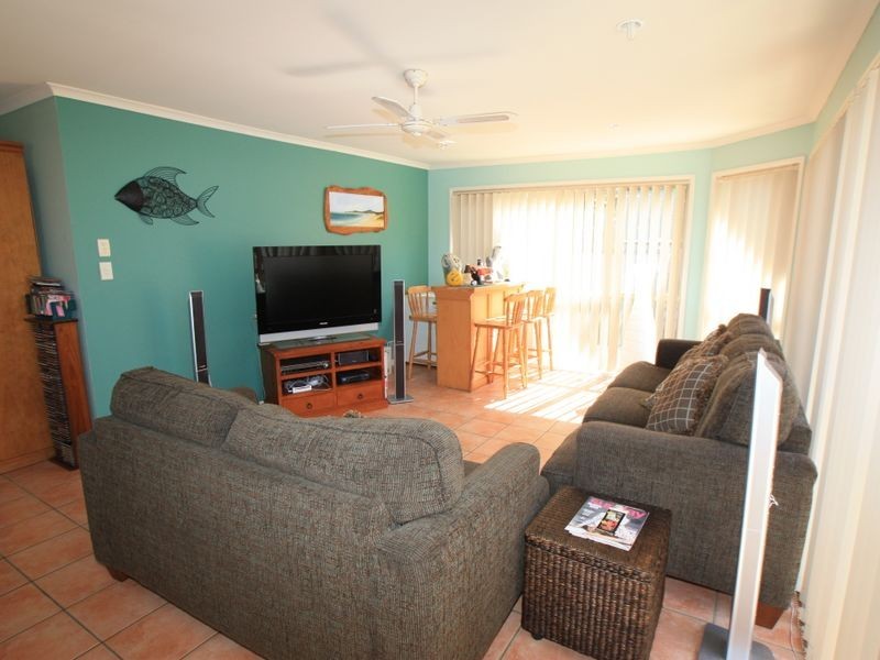 9 Natan Court, Ocean Shores NSW 2483