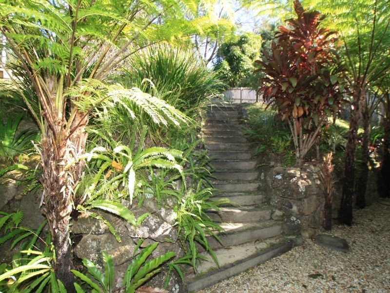 103 Balemo Drive, Ocean Shores NSW 2483