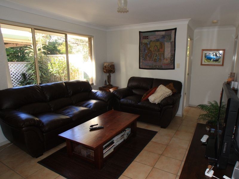 103 Balemo Drive, Ocean Shores NSW 2483