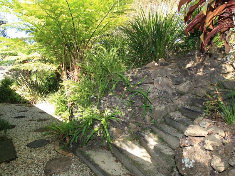 103 Balemo Drive, Ocean Shores NSW 2483