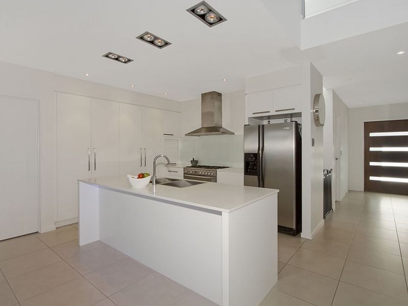 6 A Hart Court, Ocean Shores NSW 2483