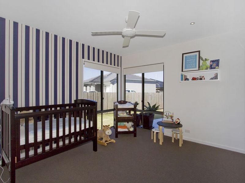 6 A Hart Court, Ocean Shores NSW 2483