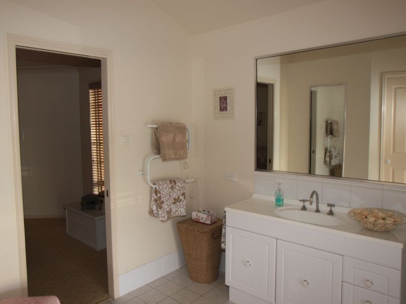 4 Yemlot Court, Brunswick Heads NSW 2483