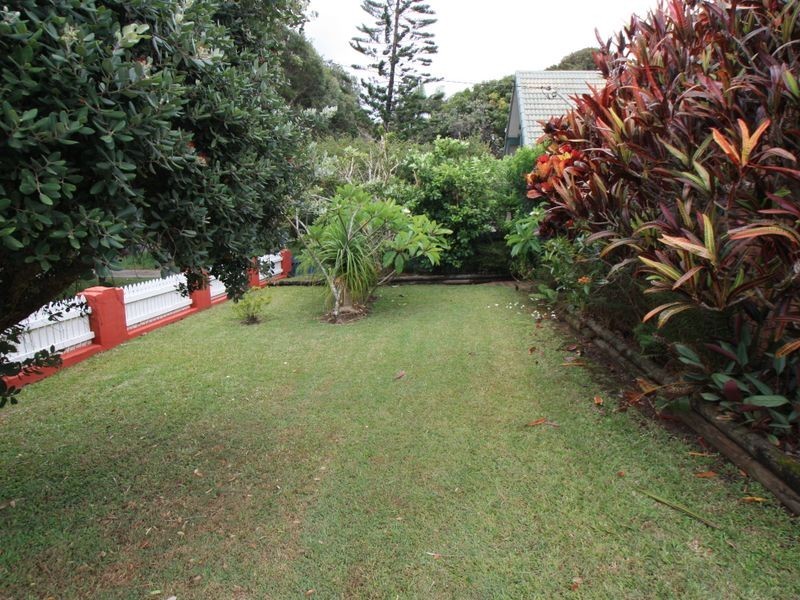 7 Gloria Street, South Golden Beach NSW 2483