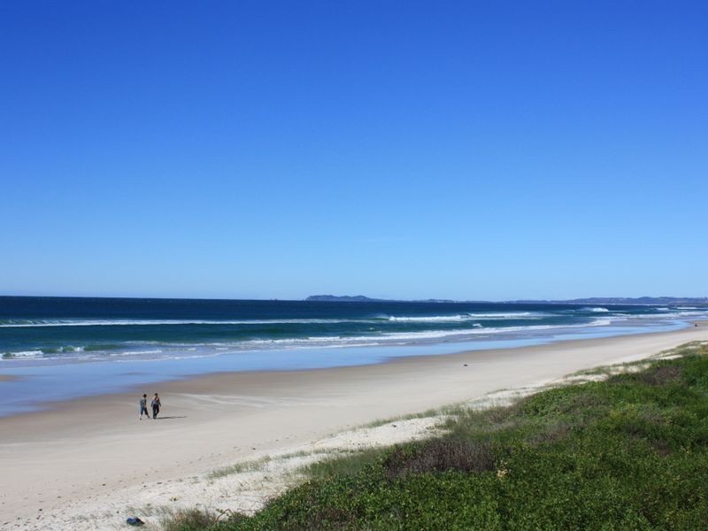 20 Robin Street, South Golden Beach NSW 2483