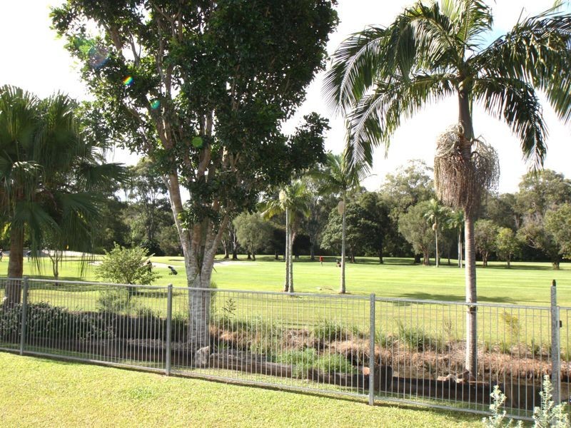 100 Balemo Drive, Ocean Shores NSW 2483