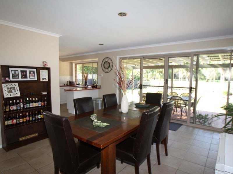 100 Balemo Drive, Ocean Shores NSW 2483