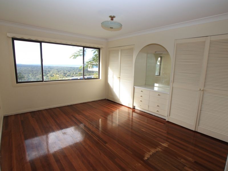 28 Tongarra Court, Ocean Shores NSW 2483