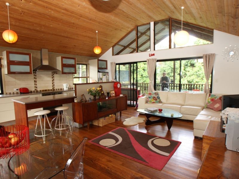 6 Paldi Court, Ocean Shores NSW 2483