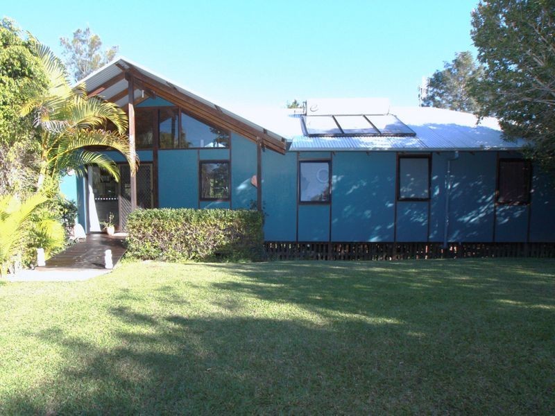 6 Paldi Court, Ocean Shores NSW 2483