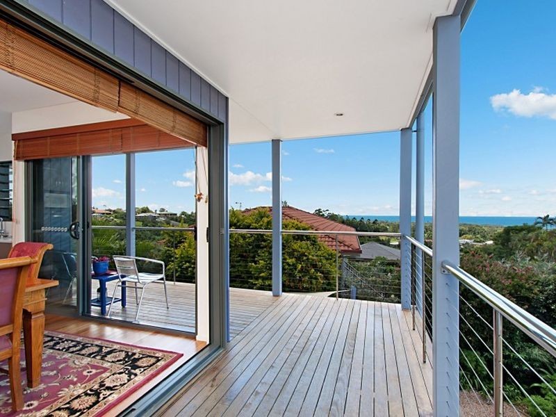 3 Wirruna Avenue, Ocean Shores NSW 2483