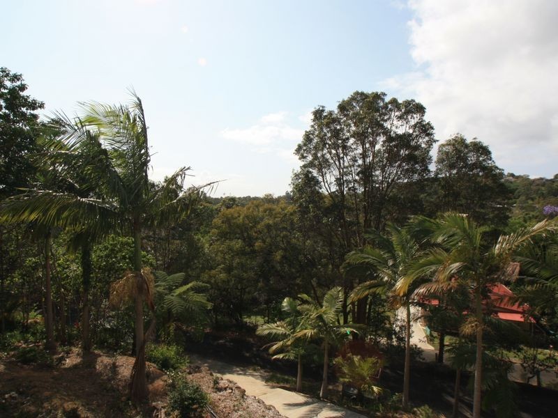 8 Gin Gin, Ocean Shores NSW 2483