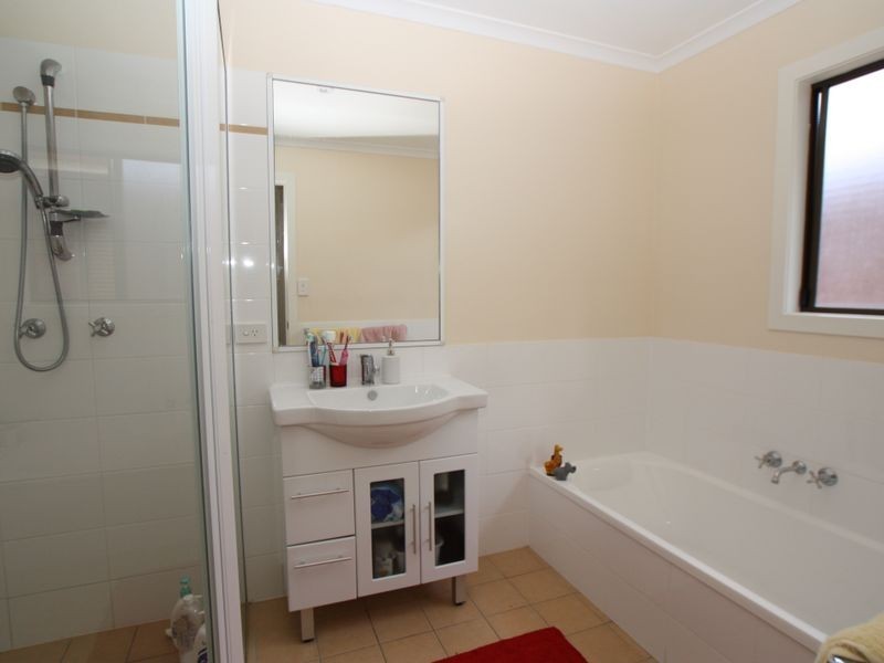 8 Elizabeth Avenue, South Golden Beach NSW 2483