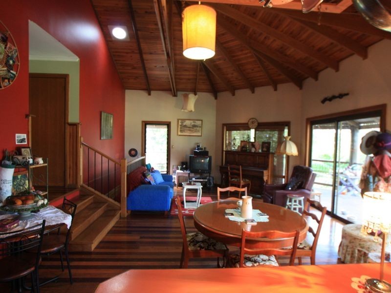 39 Matong Drive, Ocean Shores NSW 2483