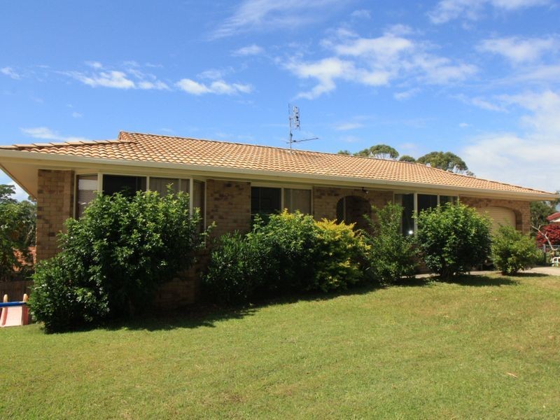 137 Shara Boulevard, Ocean Shores NSW 2483