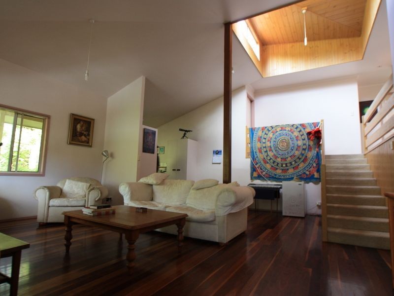 12 Walgooan Way, Ocean Shores NSW 2483