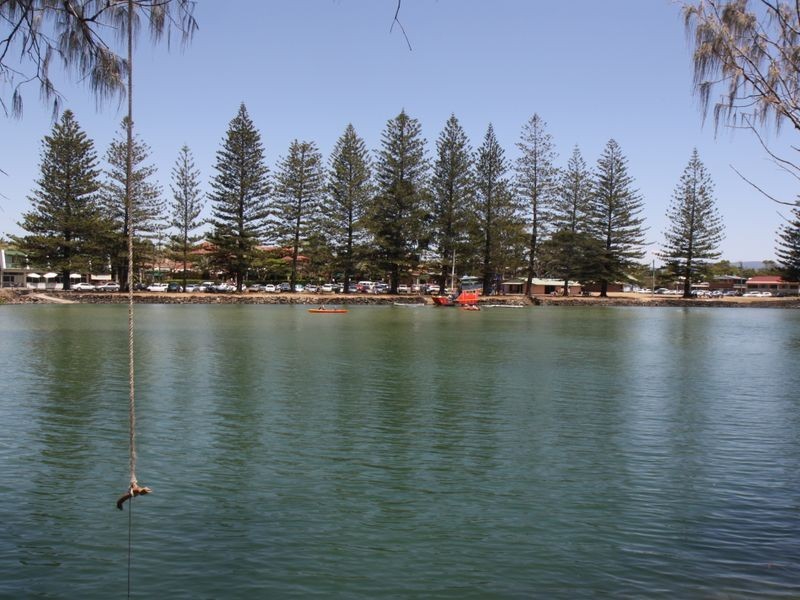 8 South Beach Road, Brunswick Heads NSW 2483