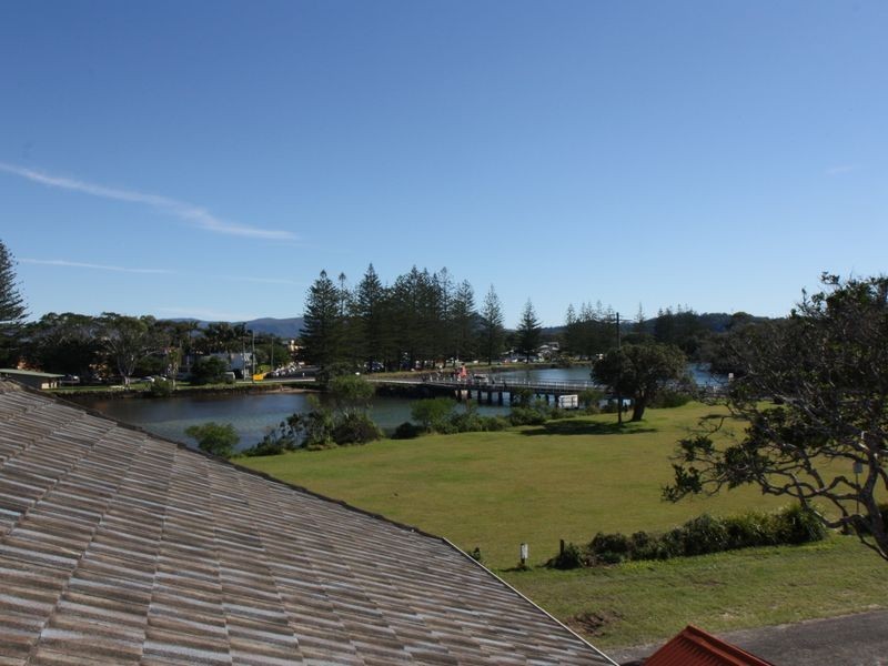 8 South Beach Road, Brunswick Heads NSW 2483