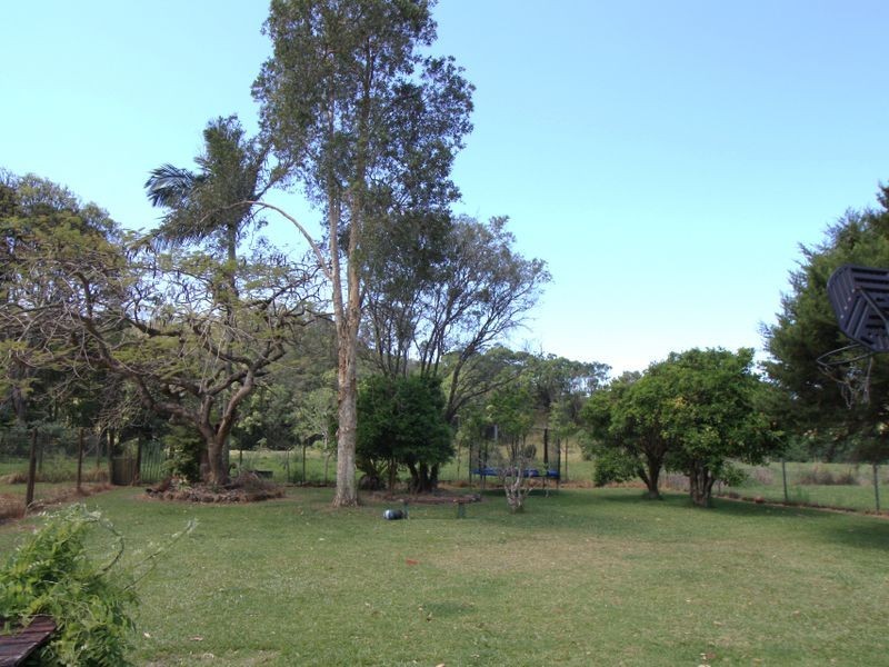 10 Cudgera Creek Road, Burringbar NSW 2483