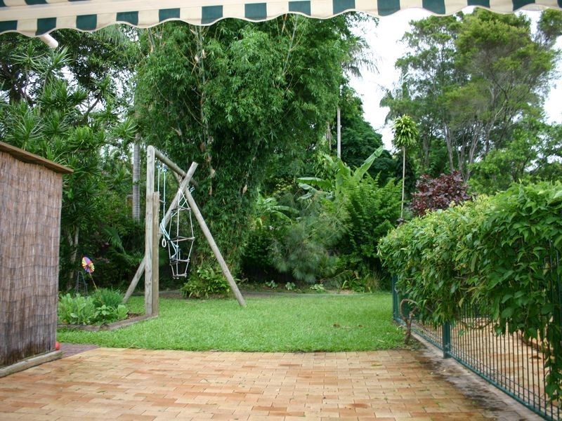 39 Balemo Drive, Ocean Shores NSW 2483