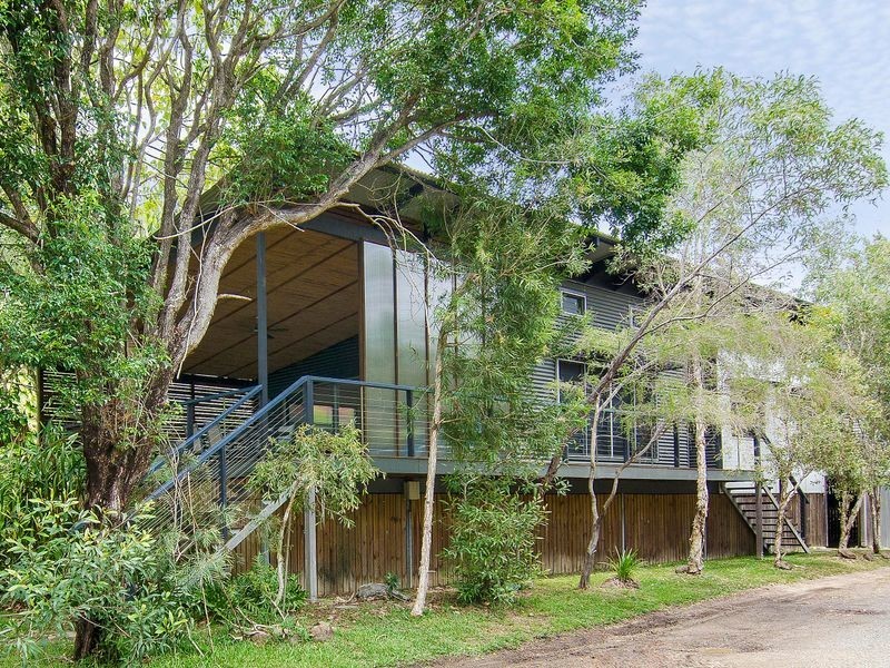 16 North Head Road, New Brighton NSW 2483