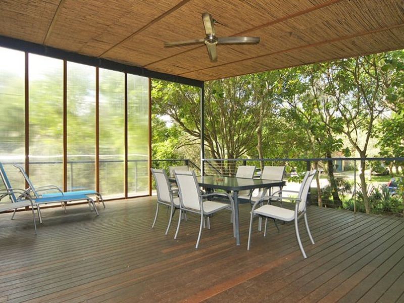 16 North Head Road, New Brighton NSW 2483