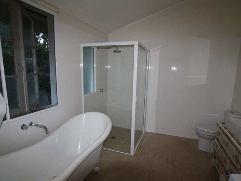 4 Clifford Street, South Golden Beach NSW 2483