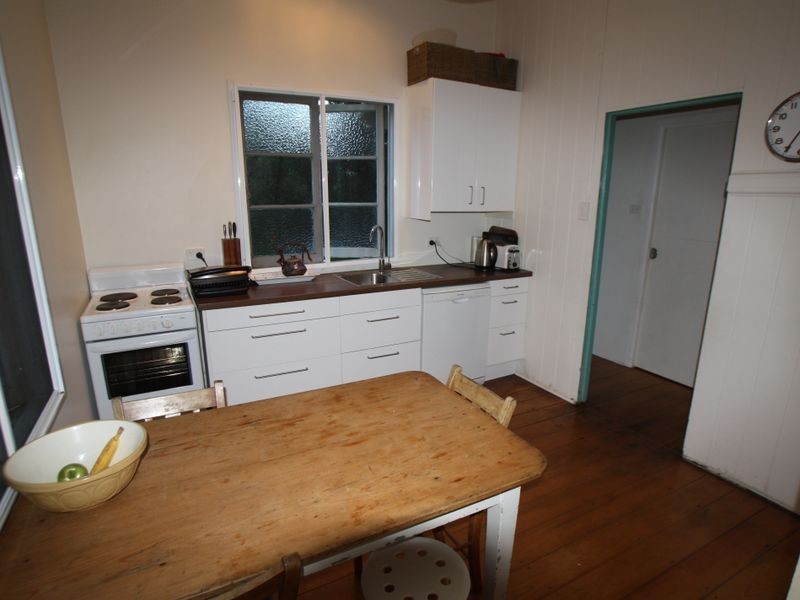 4 Clifford Street, South Golden Beach NSW 2483