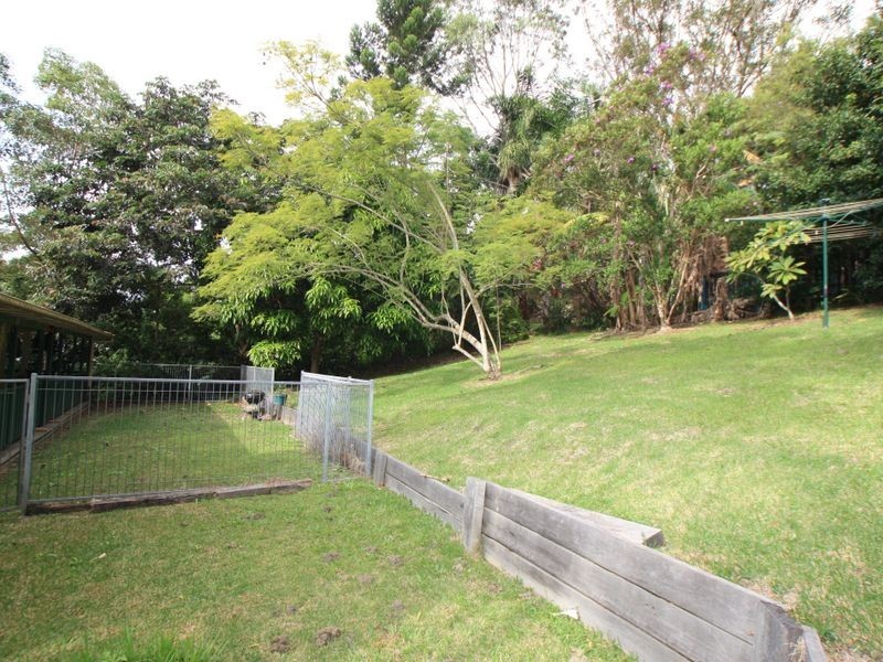 17 Mundurra Avenue, Ocean Shores NSW 2483