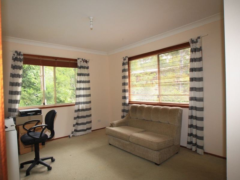 17 Mundurra Avenue, Ocean Shores NSW 2483