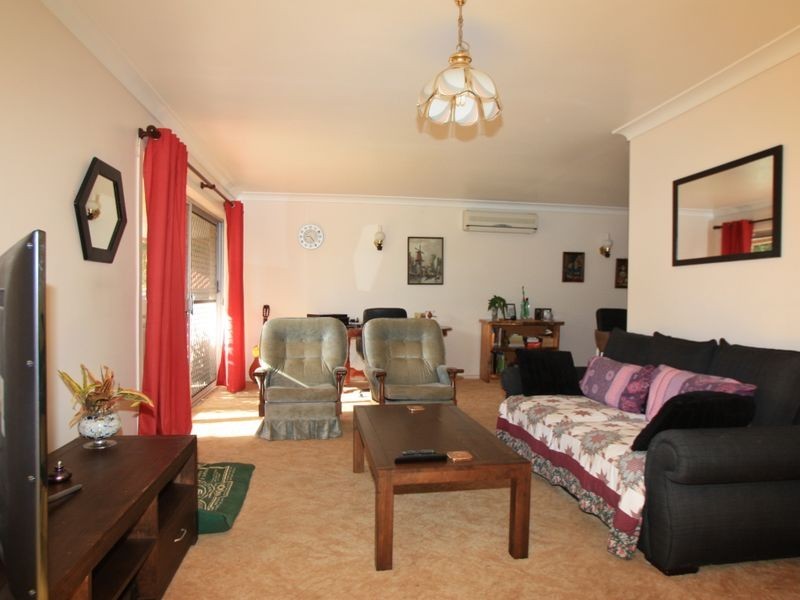 5 Narrogal Court, Ocean Shores NSW 2483