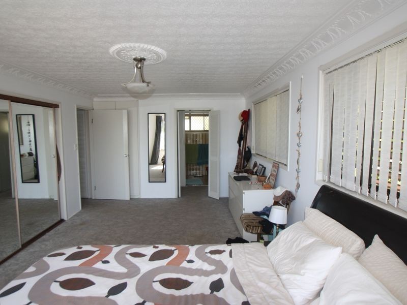 7 Napelle Court, Ocean Shores NSW 2483