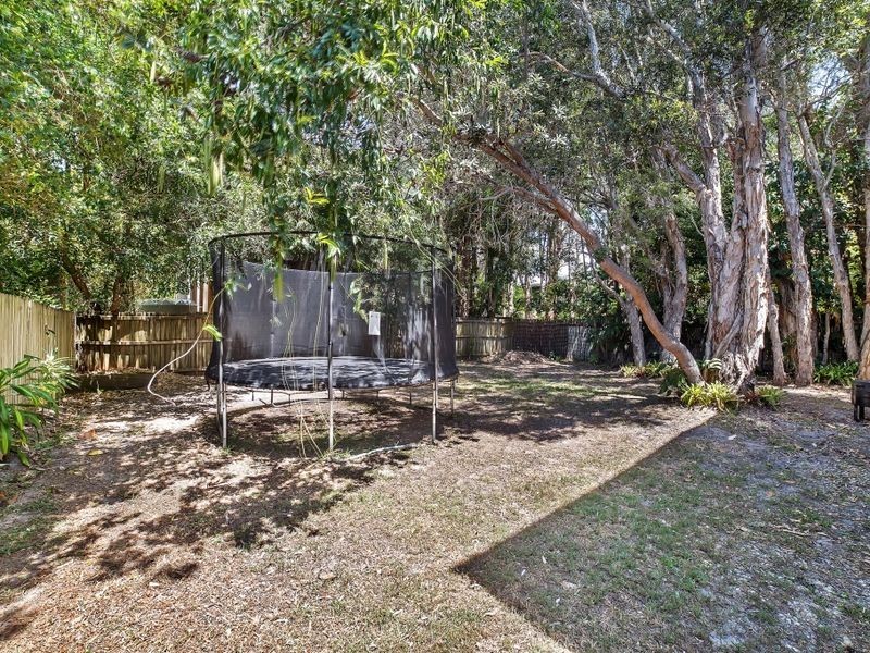 10 Gloria Street, South Golden Beach NSW 2483