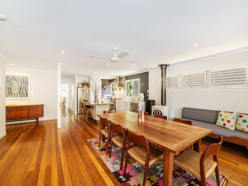 10 Gloria Street, South Golden Beach NSW 2483