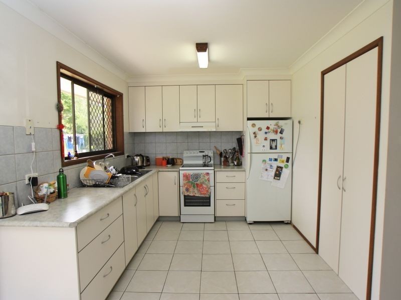 7 Kiah Close, Ocean Shores NSW 2483