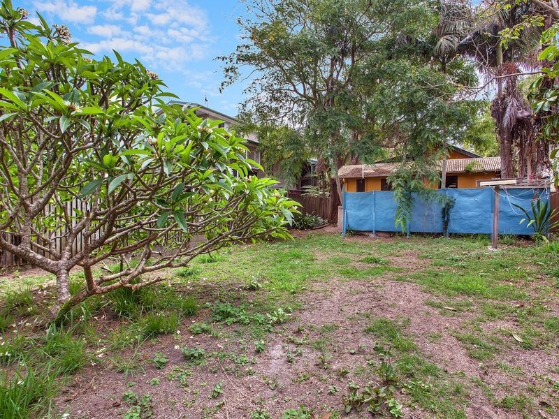 12 North Head Road, New Brighton NSW 2483