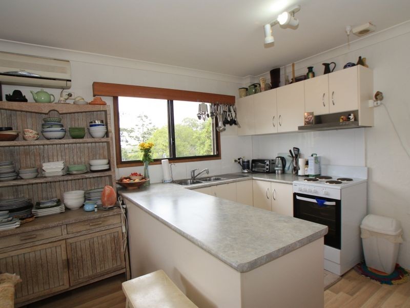10/2 Arika Avenue, Ocean Shores NSW 2483