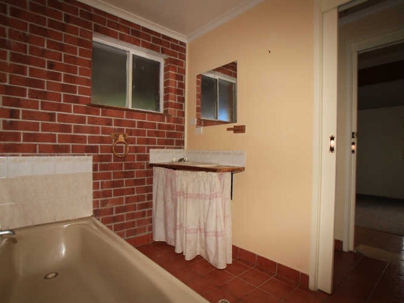 9 Matong, Ocean Shores NSW 2483