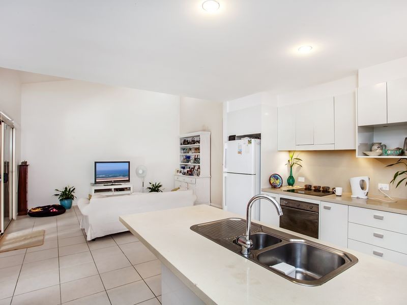 2/4 Halyard Court, Ocean Shores NSW 2483