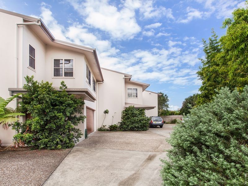 2/4 Halyard Court, Ocean Shores NSW 2483